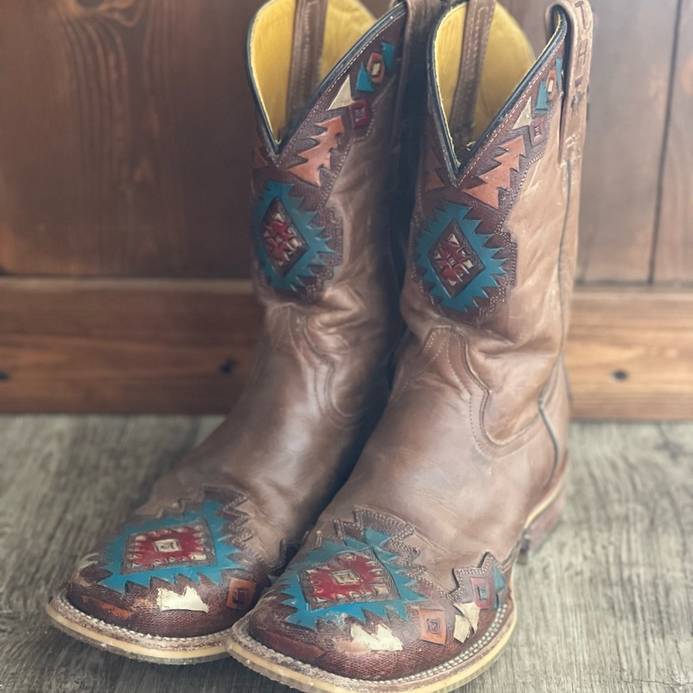 Tin haul aztec boots